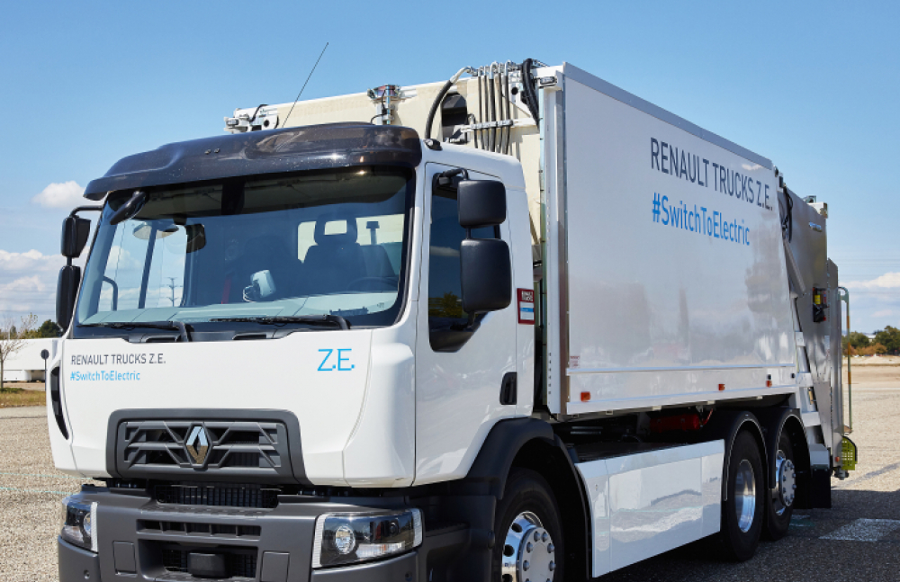 Facilities Management Renault trucks for waste collection News ...