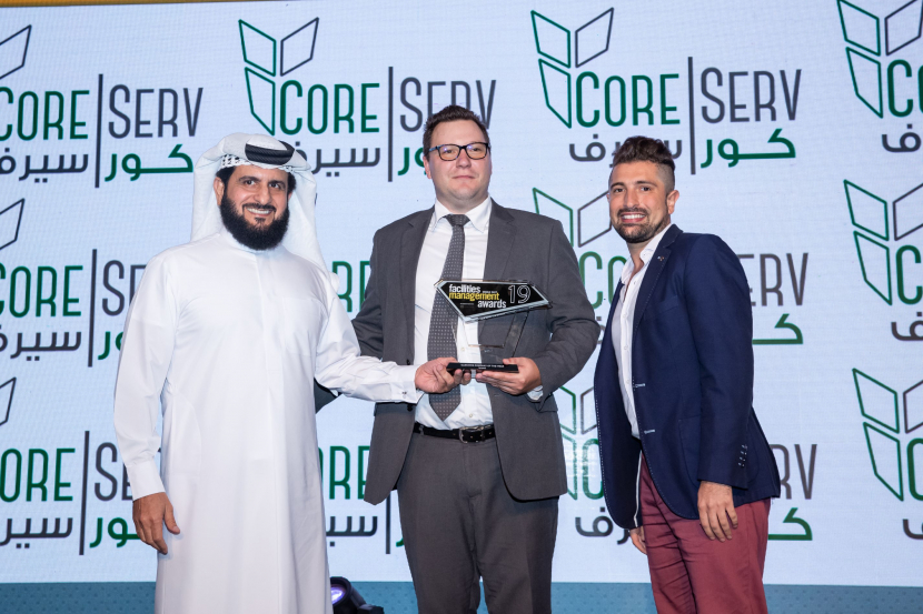 Isnaad Wins Cleaning Company Of The Year Award Fm Awards Fm Middle East